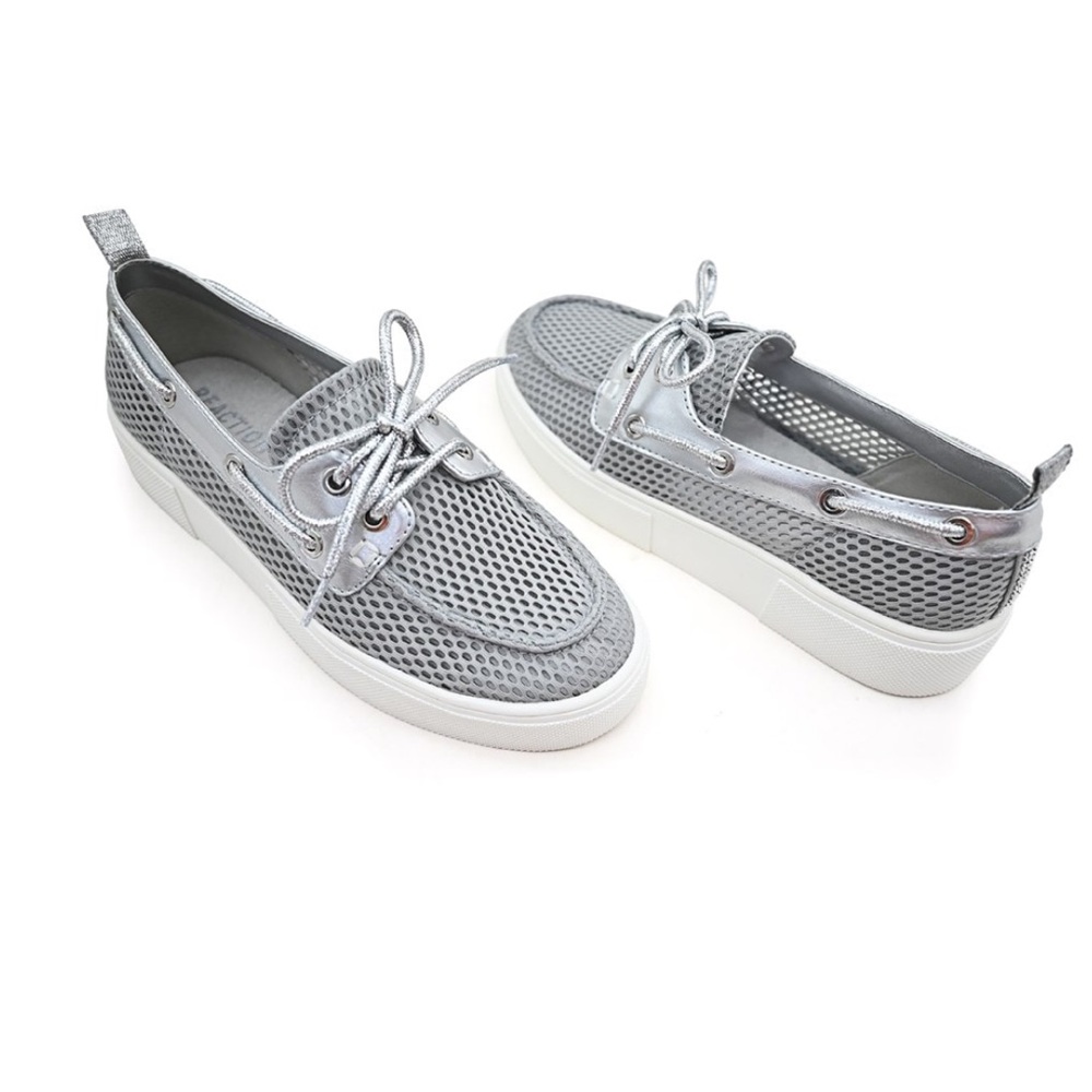 Kenneth Cole Women's Gray Mesh Sneakers